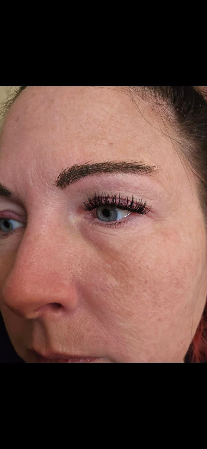 Hybrid Lash Tray