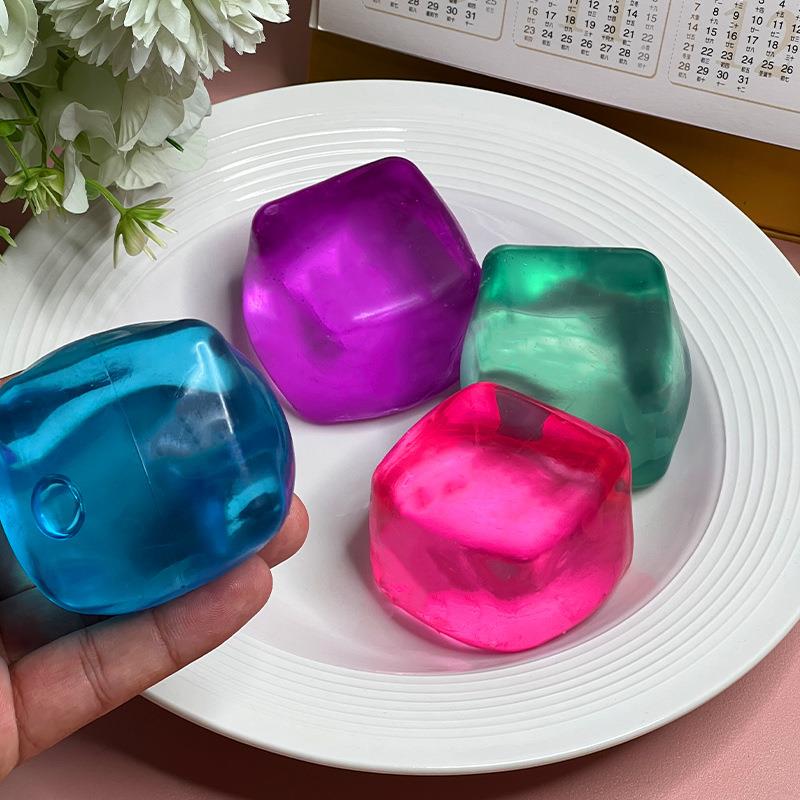 Cube Squeeze