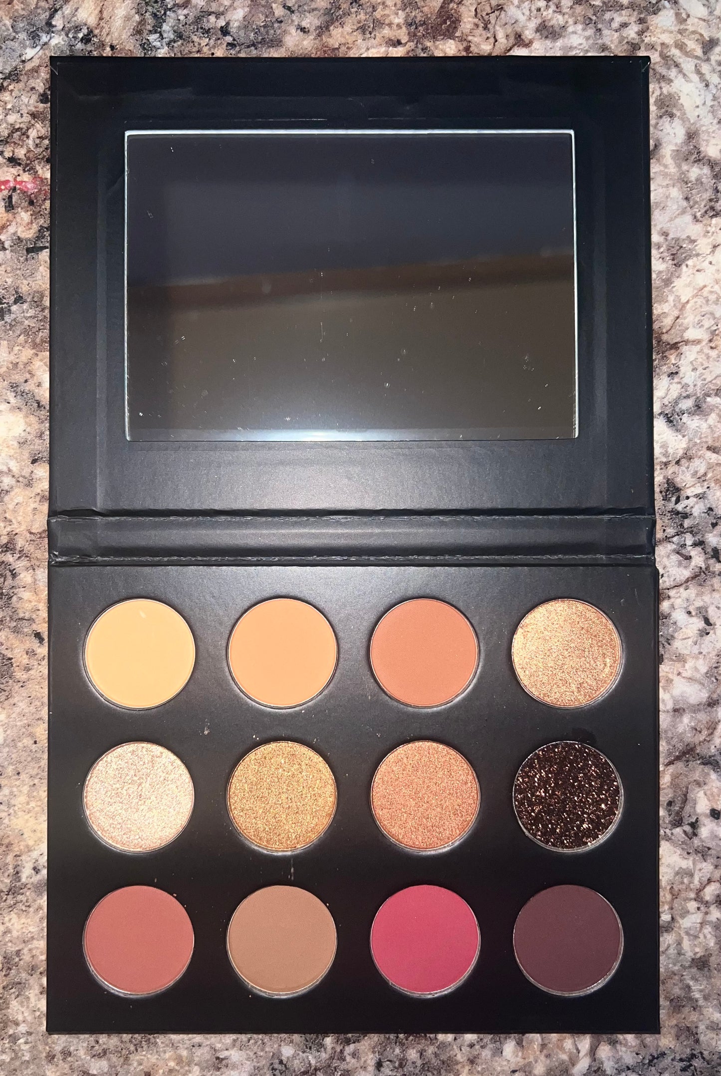 Nude Eyeshadow Palette